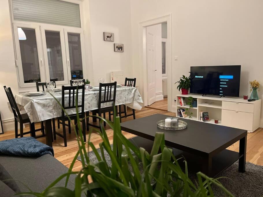 Cosy Rent Wifi Gare 1 Dream Host *